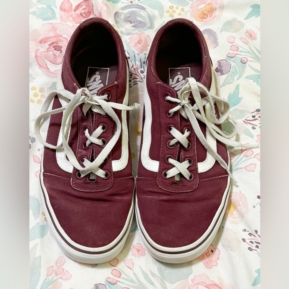 Maroon White Old School Sneakers Van Women Size 9.5 - Picture 2 of 16
